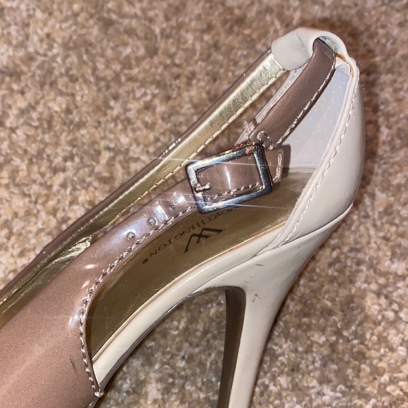 Worthington High Heel Shoe Size 8 Left Shoe - Picture 8 of 10